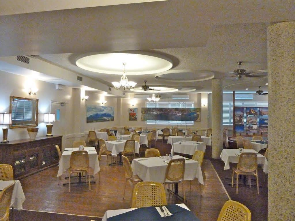 Lees Hotel Ингам Екстериор снимка
